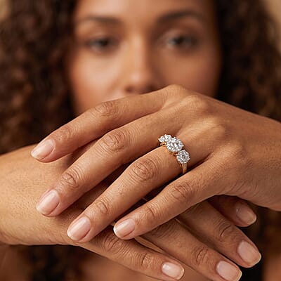 Luxoro 10K Yellow Gold Luxuriant Lab Grown Diamond G-H SI Trilogy Floral Ring (Size 5.0) 1.00 ctw
