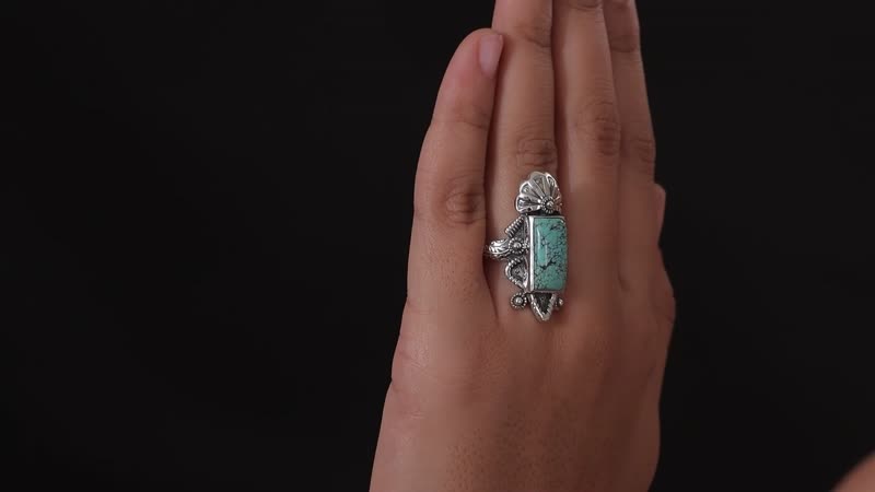 Artisan Crafted Blue Moon Turquoise Solitaire Designer Ring in Sterling Silver (Size 7.0)