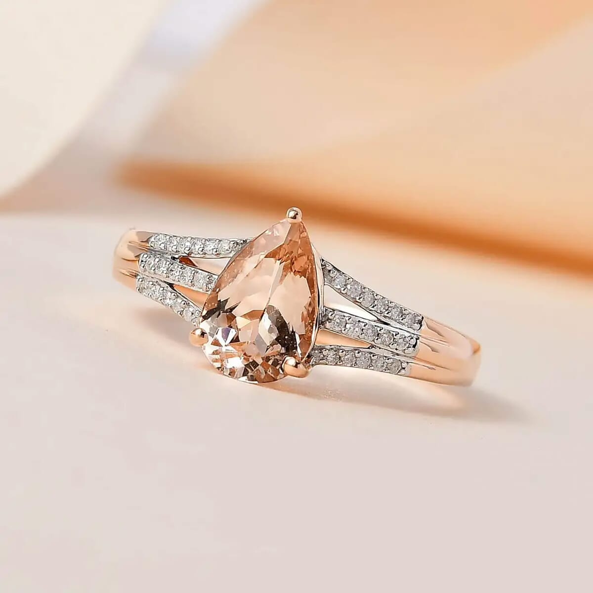 Luxoro 10K Rose Gold Premium Marropino Morganite and Diamond Split Shank Ring (Size 9.5) 1.65 ctw image number 1