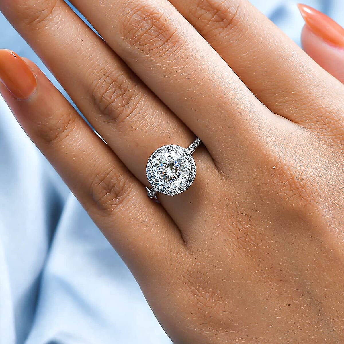 Luxoro 10K White Gold 120 Facets Moissanite Halo Ring (Size 10.5) 2.75 ctw image number 2