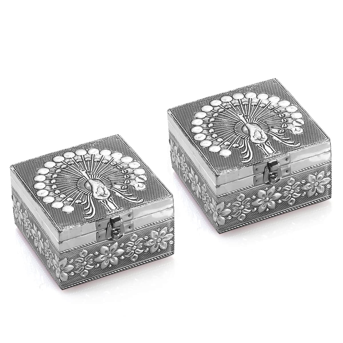 Handcrafted Set of 3 3D Embossed Peacock Aluminium Oxidized Storage Boxes image number 5