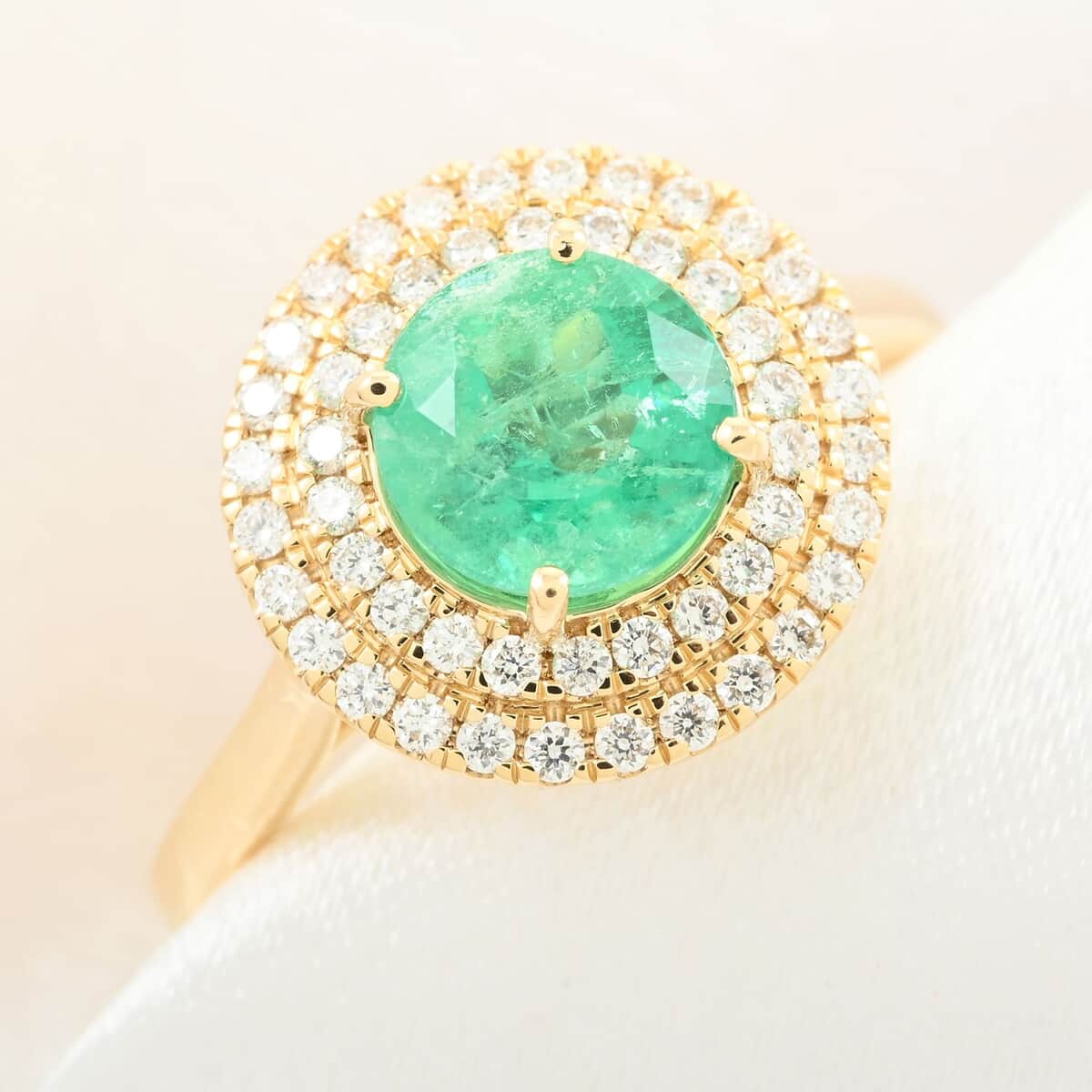 Certified and Appraised Iliana 18K Yellow Gold AAA Boyaca Colombian Emerald and SI Diamond Double Halo Ring (Size 10.0) 4.75 Grams 1.80 ctw image number 1