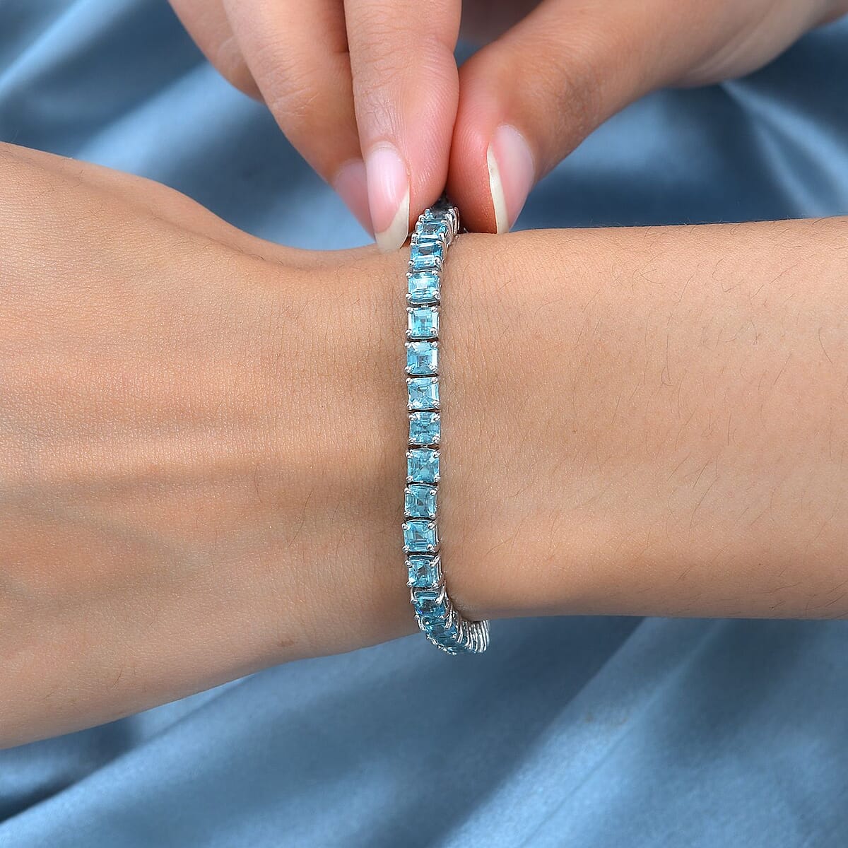 Asscher Cut Cambodian Blue Zircon Tennis Bracelet in Platinum Over Sterling Silver (7.25 In) 21.35 ctw image number 2