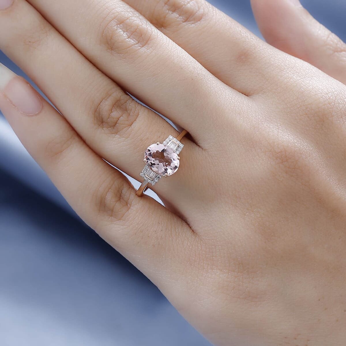 Luxoro 14K Rose Gold AAA Pink Morganite and Moissanite Ring (Size 7.5) 1.65 ctw image number 2