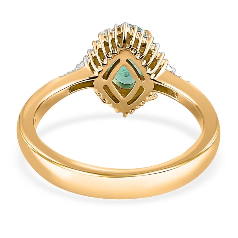 Luxoro 10K Yellow Gold Premium Ethiopian Emerald and G-H I3 Diamond Halo Ring (Size 6.5) 1.40 ctw
