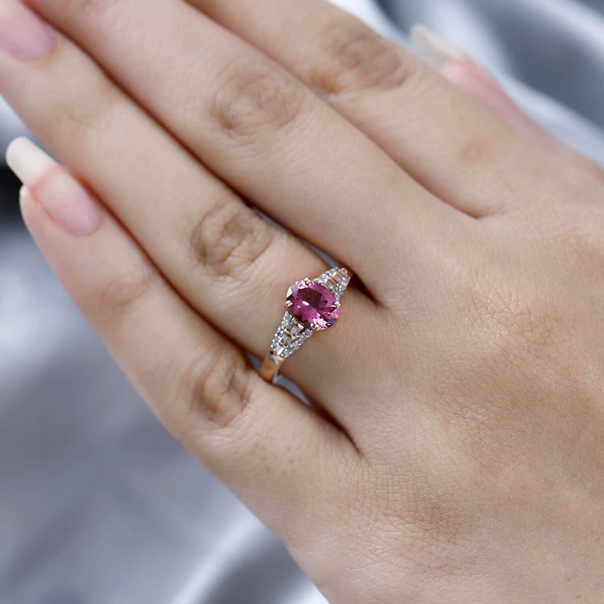 Luxoro 10K Rose Gold AAA Natural Calabar Pink Tourmaline and Diamond Ring (Size 6.5) 1.35 ctw image number 2