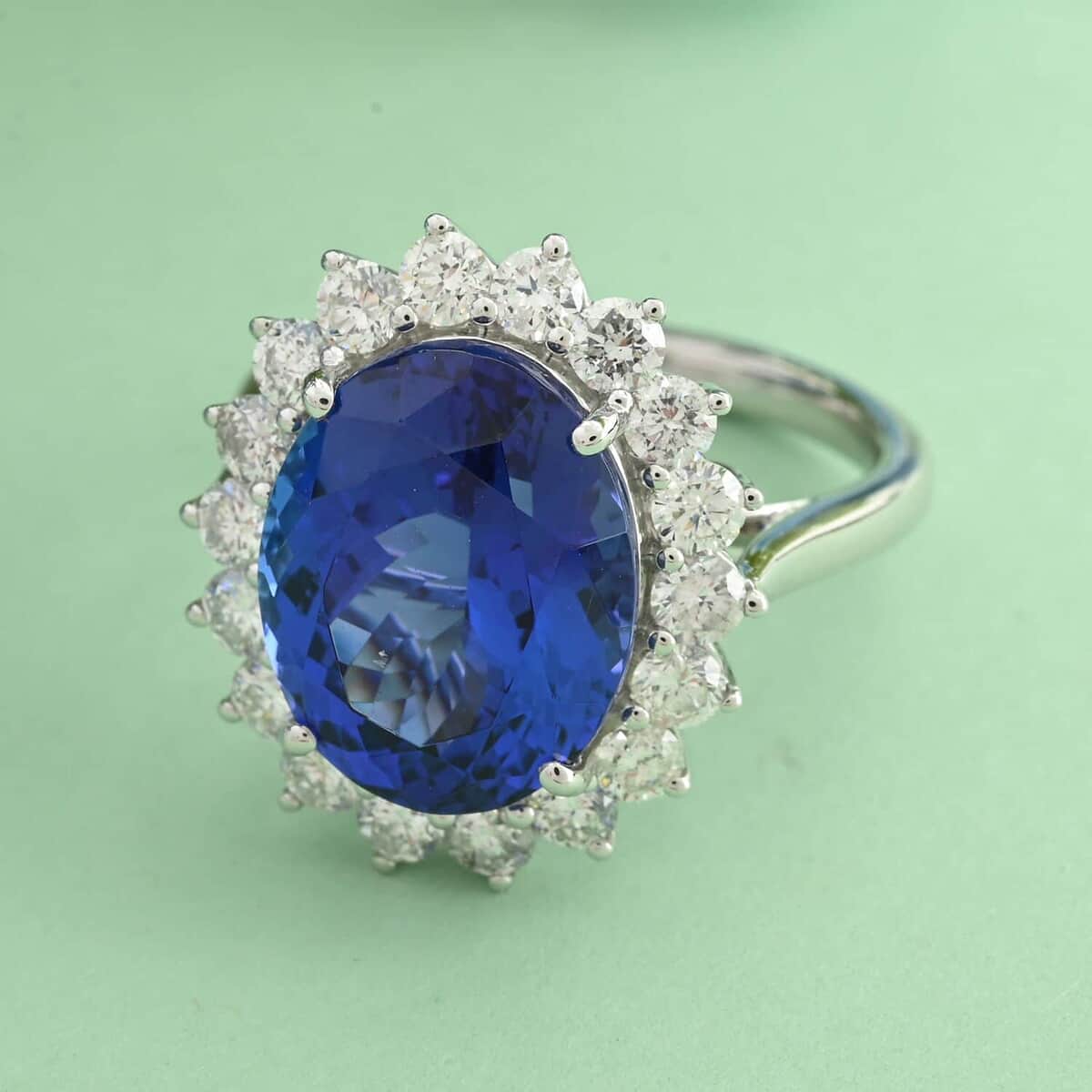 Certified & Appraised Rhapsody 950 Platinum AAAA Tanzanite and E-F VS Diamond Sunburst Ring (Size 10.0) 9.26 Grams 11.25 ctw image number 1