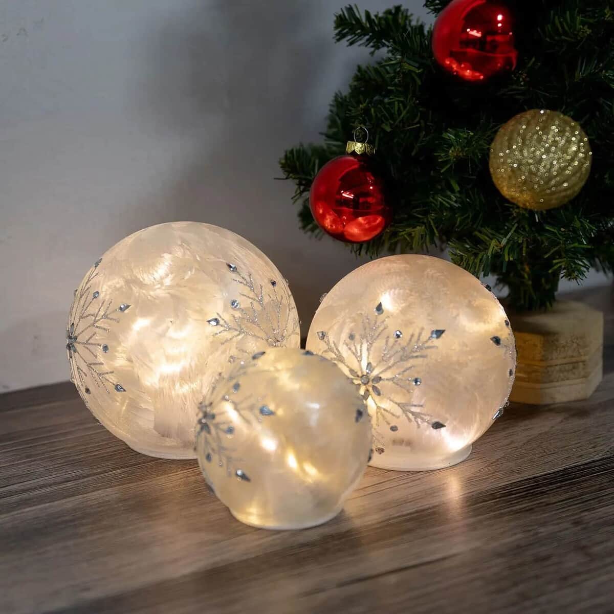 Lumabase Christmas-Battery Operated Glass Snowflake Globes – Set of 3, Decorative LED Lights Battery Operated Décor Globe, Home Décor Lights image number 1