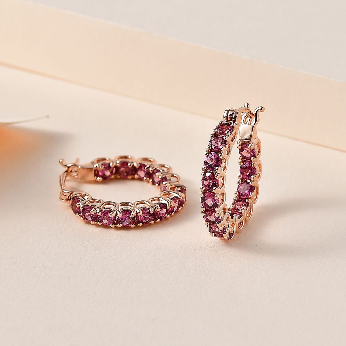 Tanzanian Wine Garnet Inside Out Hoop Earrings in Vermeil Rose Gold Over Sterling Silver 3.75 ctw image number 1