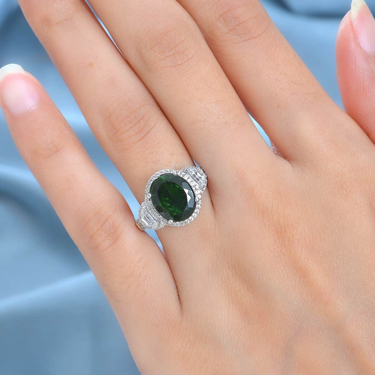 Chrome Diopside and White Zircon Ring in Platinum Over Sterling Silver (Size 10.0) 5.85 ctw image number 2