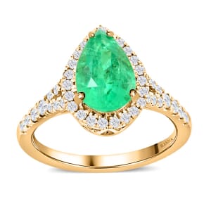Iliana 18K Yellow Gold AAA Boyaca Colombian Emerald, Diamond (G-H, SI) Halo Ring (Size 5.5) 2.00 ctw