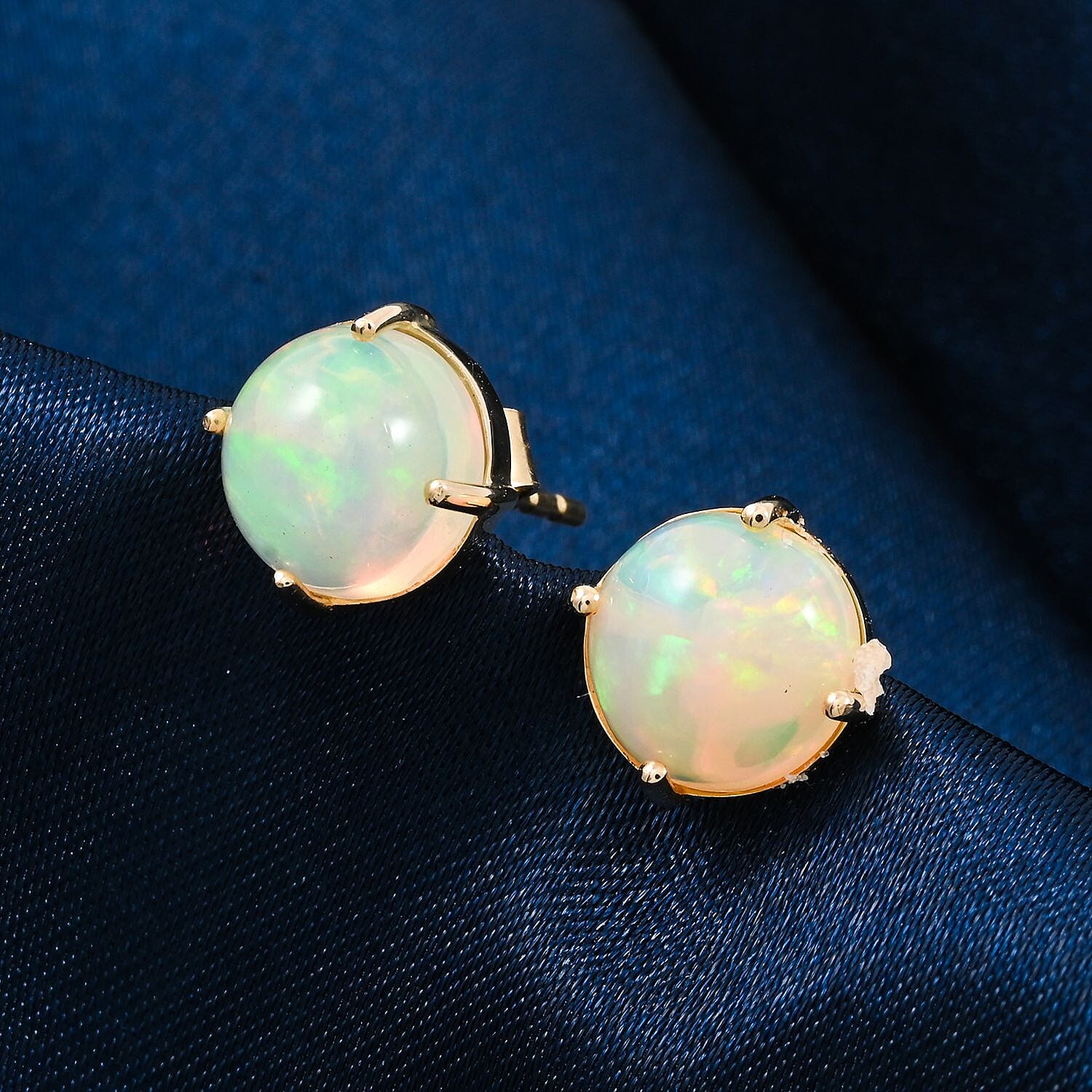 Default Title - Product card gallery slide 2 (10145147978011)