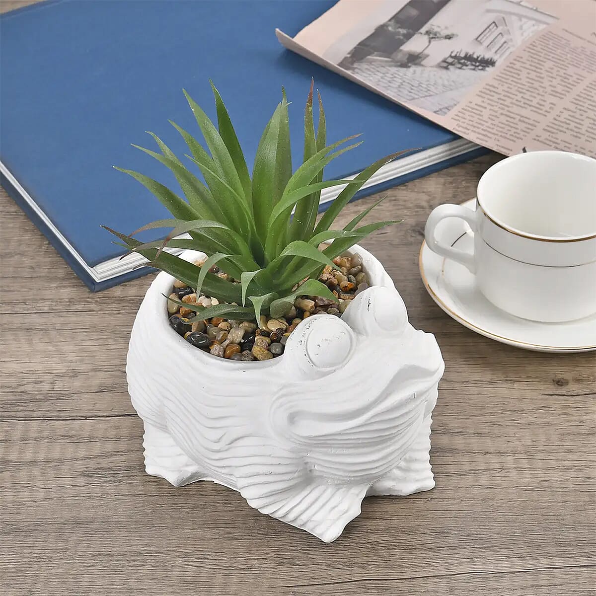 White Artificial Succulent Frog Shape Pot image number 1