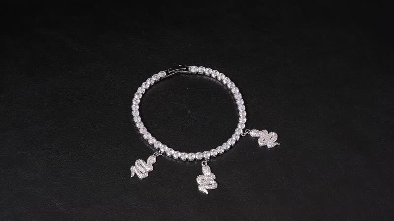Simulated Diamond Snake Charm Bracelet in Silvertone (7.50 In) 5.00 ctw