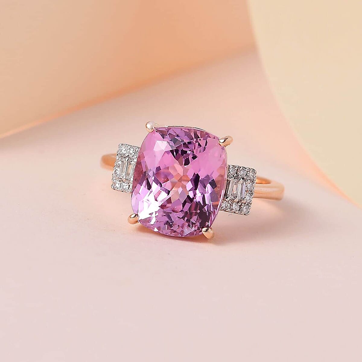 Iliana 18K Rose Gold AAAA Patroke Kunzite and Diamond G-H SI Ring (Size 6.5) 5.65 ctw image number 1