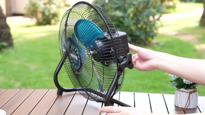 Aluminium 3 Blade Solar Fan