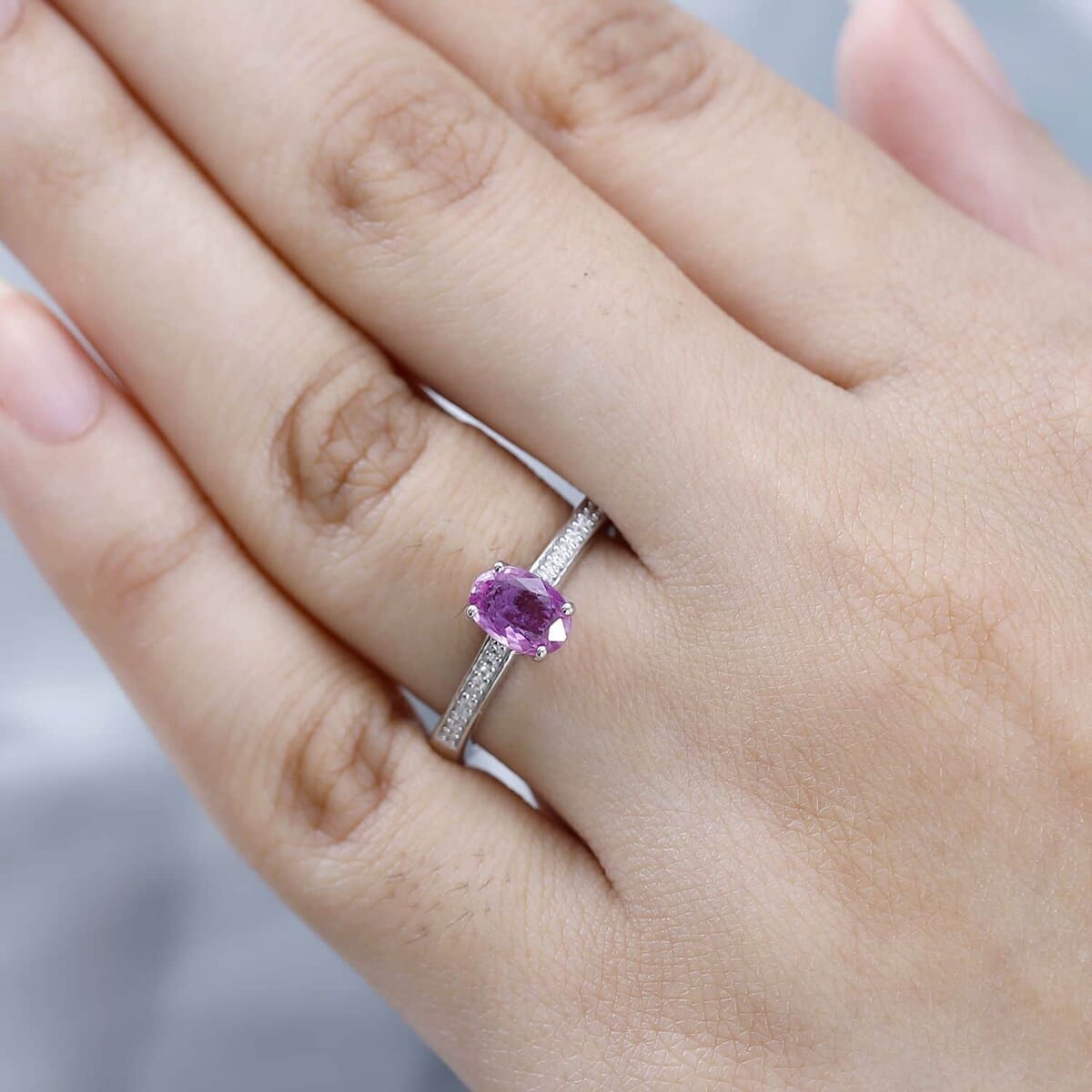 Luxoro 14K White Gold AAA Natural Ceylon Pink Sapphire and G-H I2 Diamond Ring (Size 7.5) 1.10 ctw image number 2