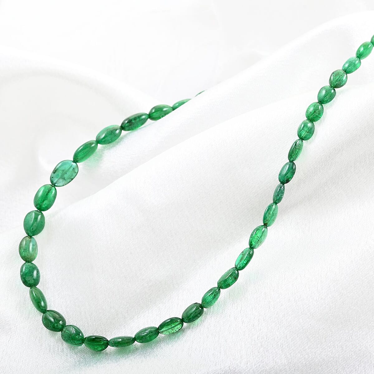 Certified & Appraised Rhapsody 950 Platinum AAAA Kagem Zambian Emerald Beaded Graduation Necklace 18 Inches 40.00 ctw image number 1