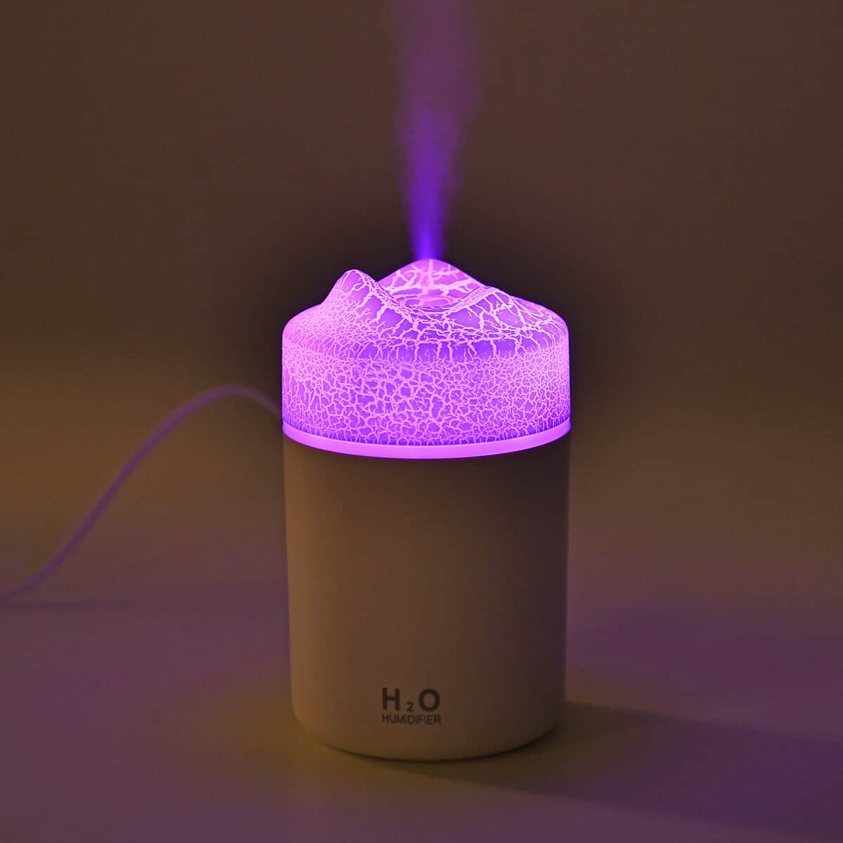 Colorful Light Changing Portable Air Humidifier Power 2w & Capacity 300ml image number 1