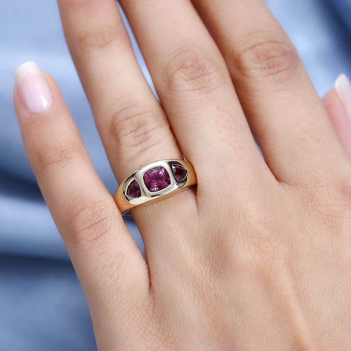 Luxoro 14K Yellow Gold AAA Calabar Tourmaline, Ouro Fino Rubellite 3 Stone Ring (Size 10.0) 1.50 ctw image number 2