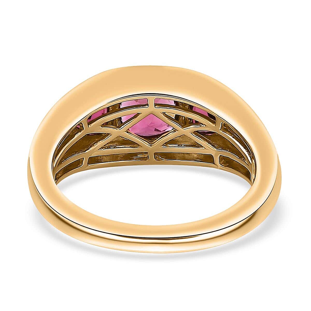 Luxoro 14K Yellow Gold AAA Calabar Tourmaline, Ouro Fino Rubellite 3 Stone Ring (Size 10.0) 1.50 ctw