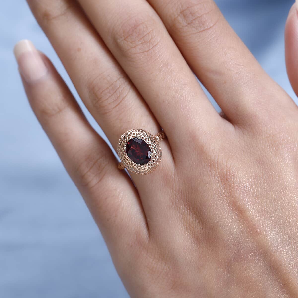 Mirage Collection Luxoro 10K Rose Gold Premium Orissa Rhodolite Garnet Ring (Size 7.0) 2.35 ctw image number 2