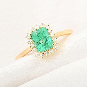 Certified & Appraised Iliana AAA Boyaca Colombian Emerald and G-H SI Diamond 1.55 ctw Ring in 18K Yellow Gold (Size 7.0)