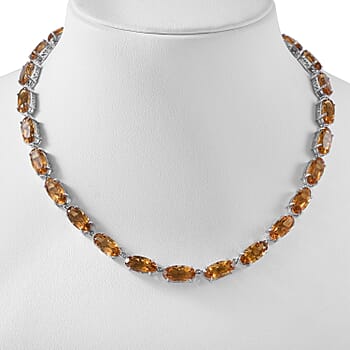 Citrine in Oval - Product card gallery slide 2 (9431945052415)