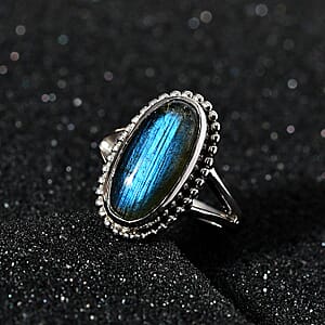 Malagasy Labradorite Solitaire Ring in Platinum Over Copper with Magnet (Size 11.0) 5.60 ctw