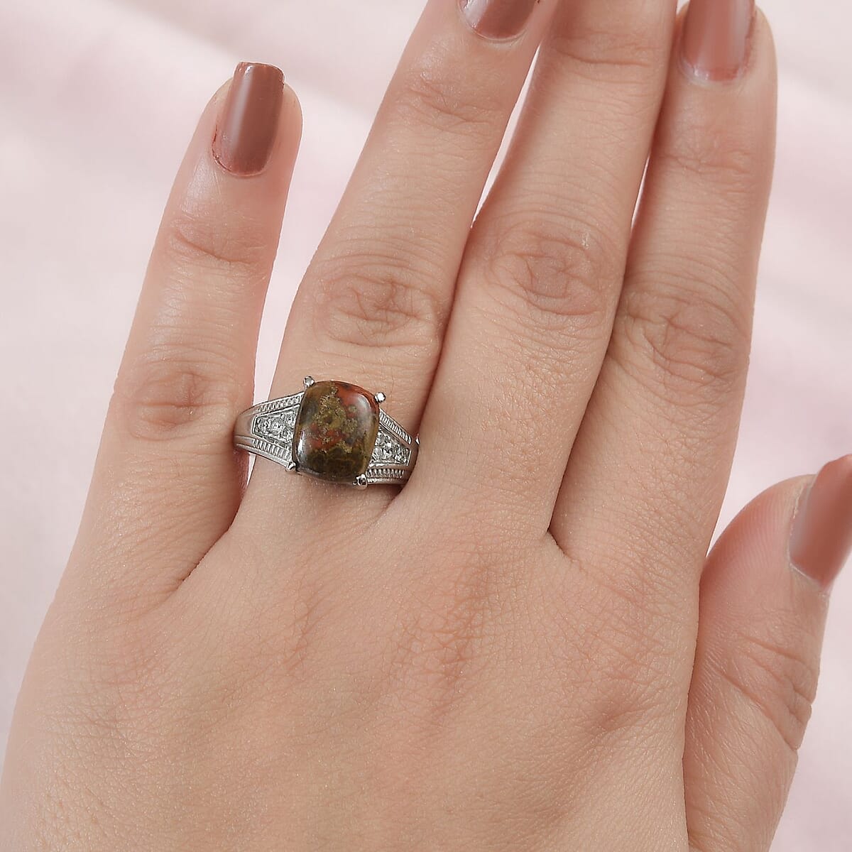 Slice Agate and White Zircon 4.00 ctw Ring in Stainless Steel (Size 9.0) image number 2