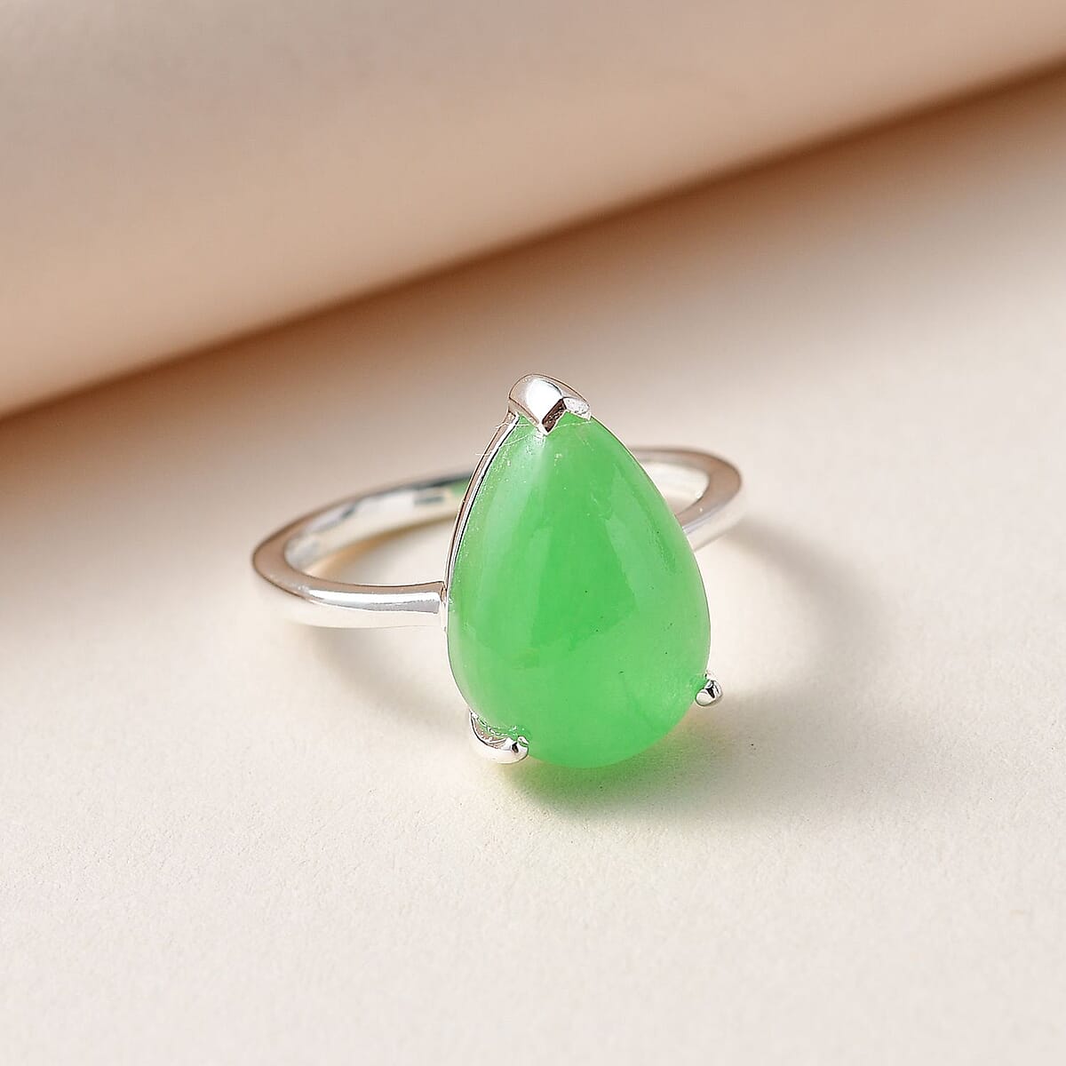 Green Jade (D) Solitaire Ring in Sterling Silver (Size 8.0) 6.50 ctw image number 1