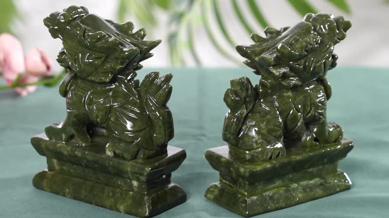 Set of 2 Handcrafted Serpentine Feng Shui Pixiu Figurine (3.7x1.7x4.7)
