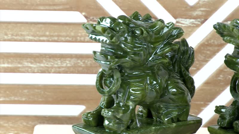 Set of 2 Handcrafted Serpentine Feng Shui Pixiu Figurine (3.7x1.7x4.7)