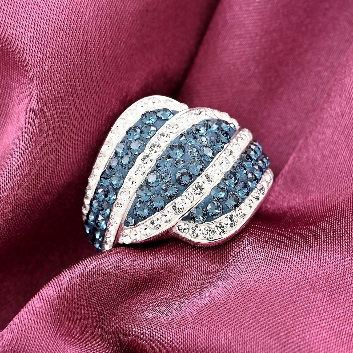 Blue and White Austrian Crystal Ring in Silvertone (Size 7.0)