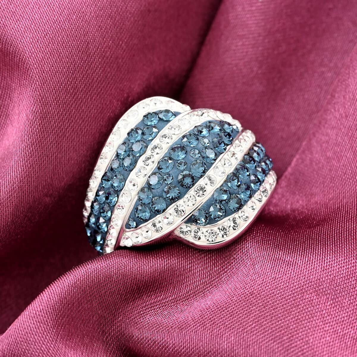 Blue and White Austrian Crystal Ring in Silvertone (Size 7.0) image number 1