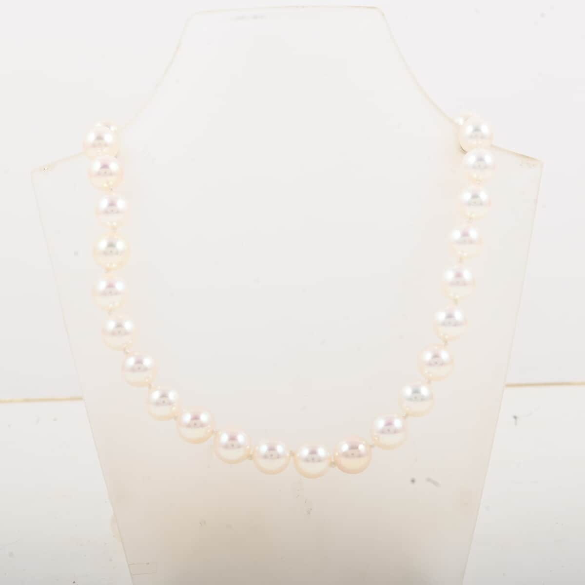 Certified & Appraised Iliana 18K Yellow Gold Premium Japanese Akoya White Pearl 8-11mm Necklace 18 Inches image number 5