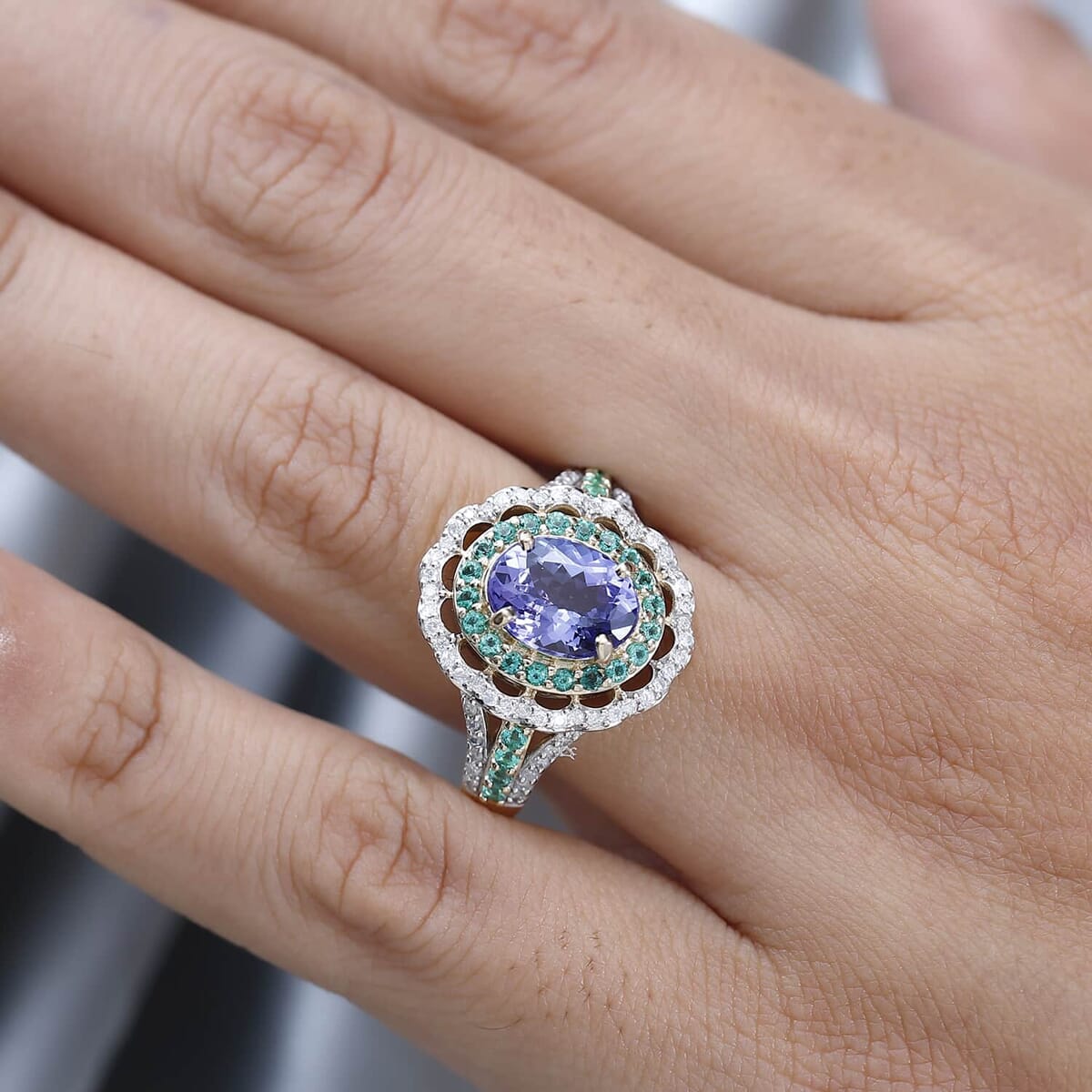 Luxoro 14K Yellow Gold Premium Tanzanite and Boyaca Colombian Emerald, Diamond G-H I3 Double Halo Ring (Size 6.5) 5 Grams 3.15 ctw image number 2