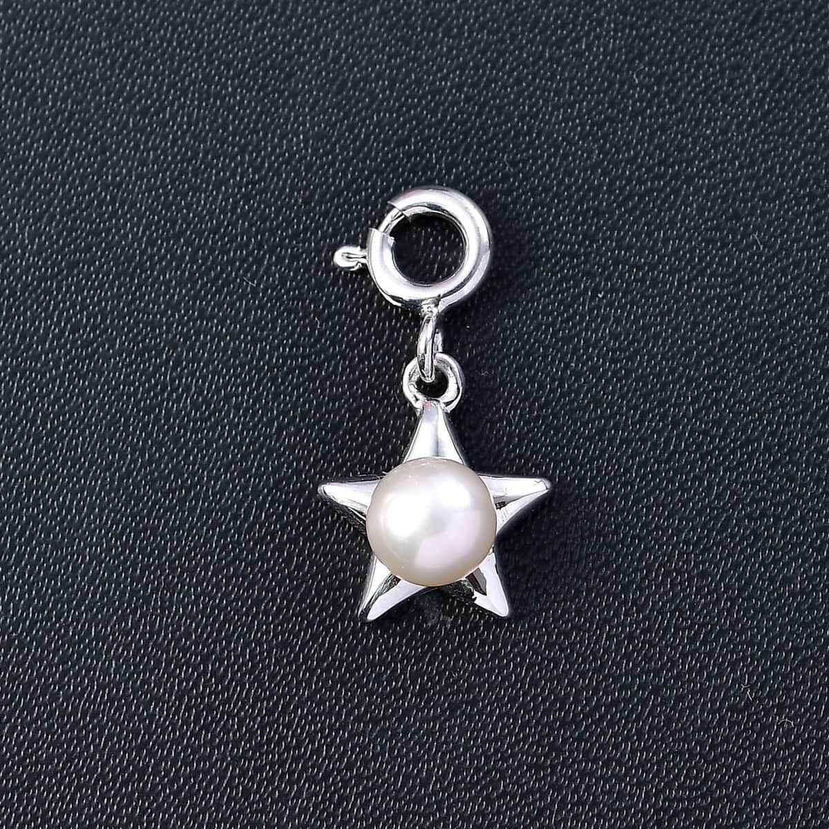 Freshwater Pearl Charm in Platinum Over Sterling Silver image number 1