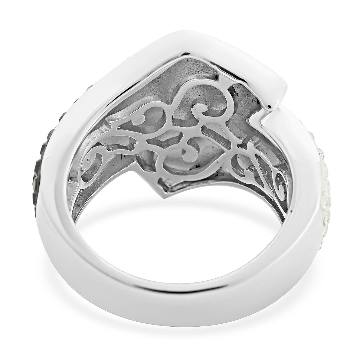 White and Black Austrian Crystal Ring in Silvertone (Size 7.0) image number 4