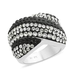 White and Black Austrian Crystal Ring in Silvertone (Size 7.0)