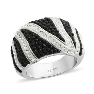 White and Black Austrian Crystal Ring in Silvertone (Size 7.0)