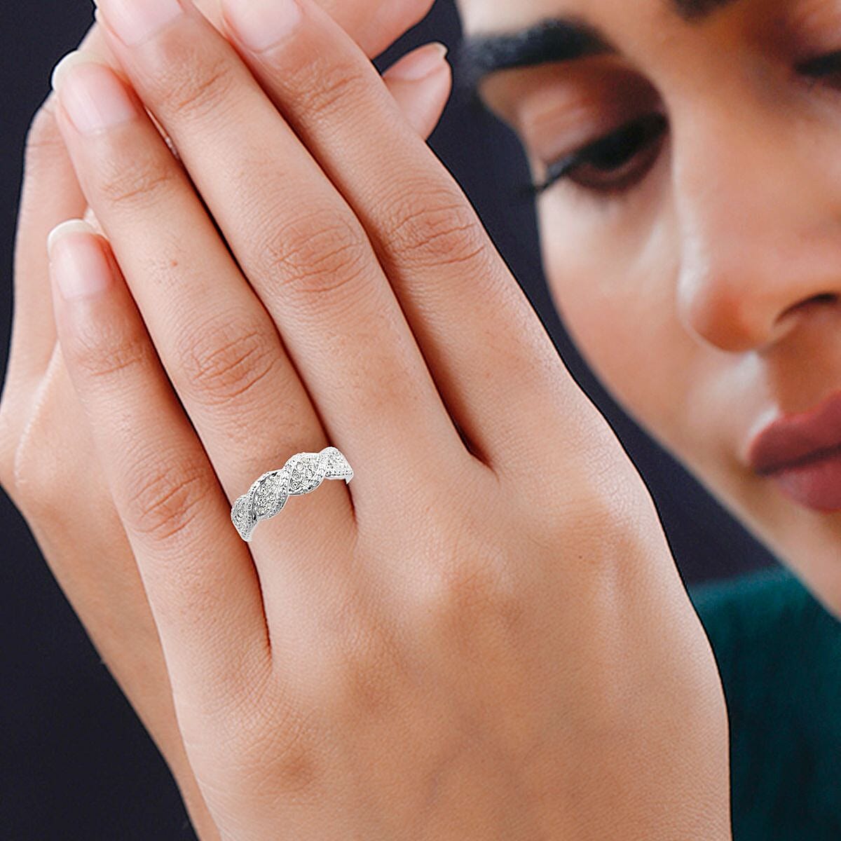 White Austrian Crystal Ring in Silvertone (Size 10.0) image number 2