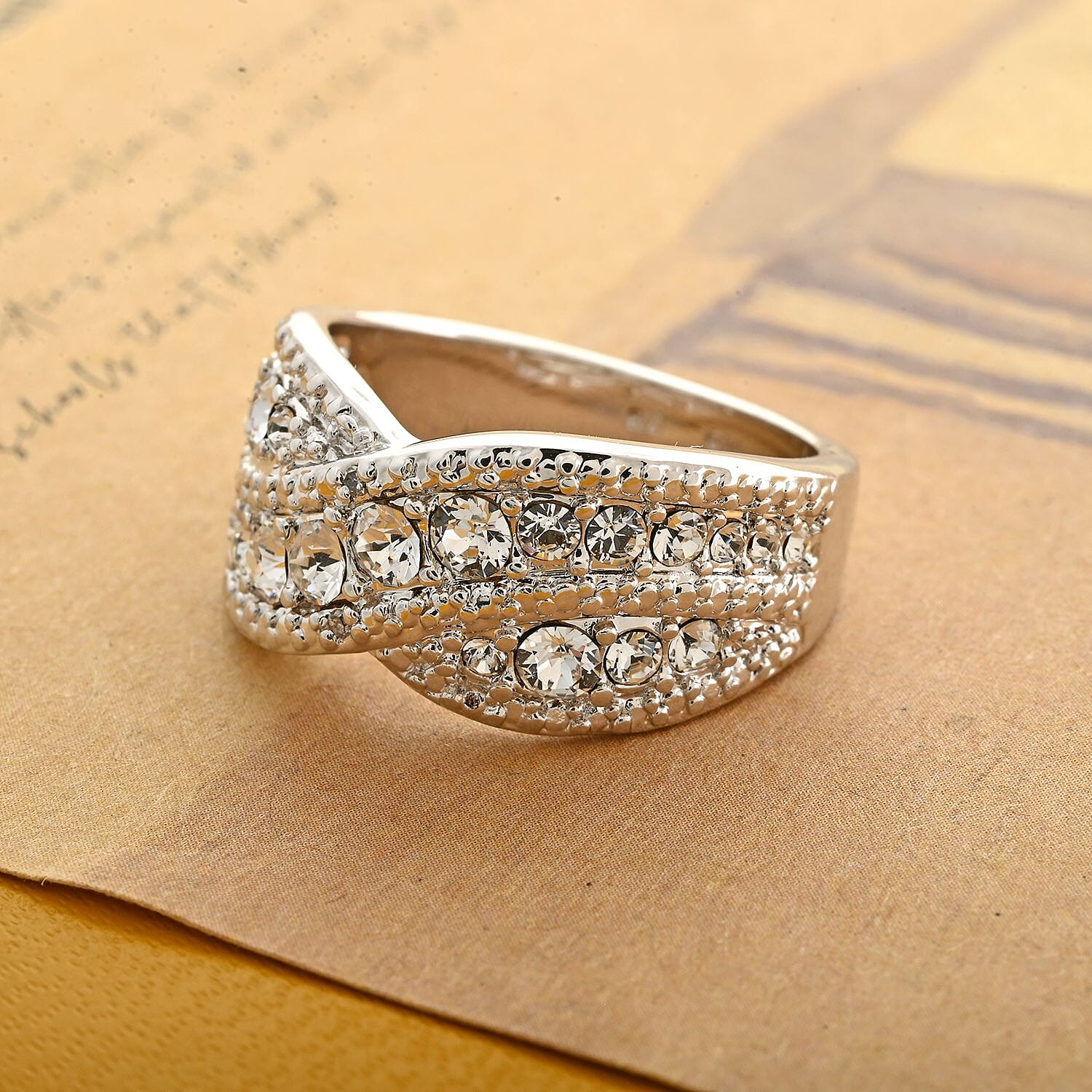 White Austrian Crystal Ring in Silvertone (Size 10.0)