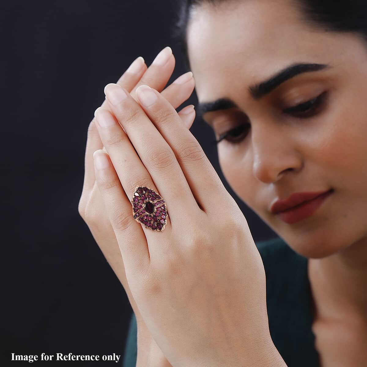 Orissa Rhodolite Garnet Cluster Ring in Vermeil RG Over Sterling Silver (Size 10.0) 8.40 ctw image number 2