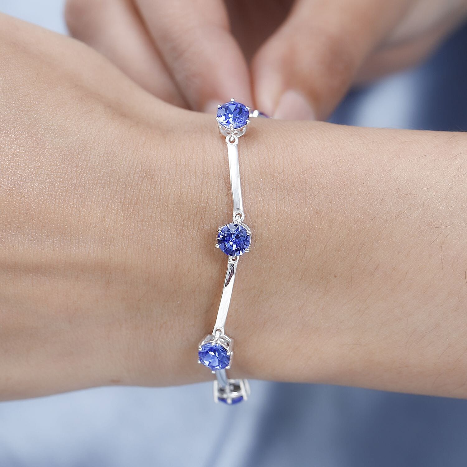 Sapphire Crystal - Product card gallery slide 3 (10145202635035)