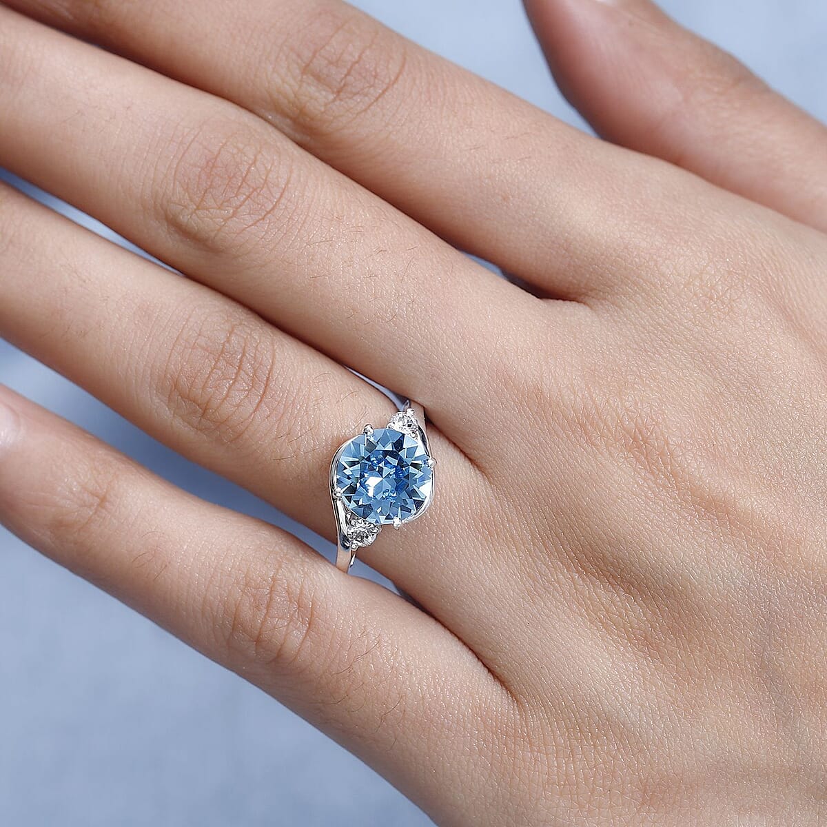 Designer Premium Aquamarine Color and White Austrian Crystal 3 Stone Ring in Sterling Silver (Size 10.0) image number 2