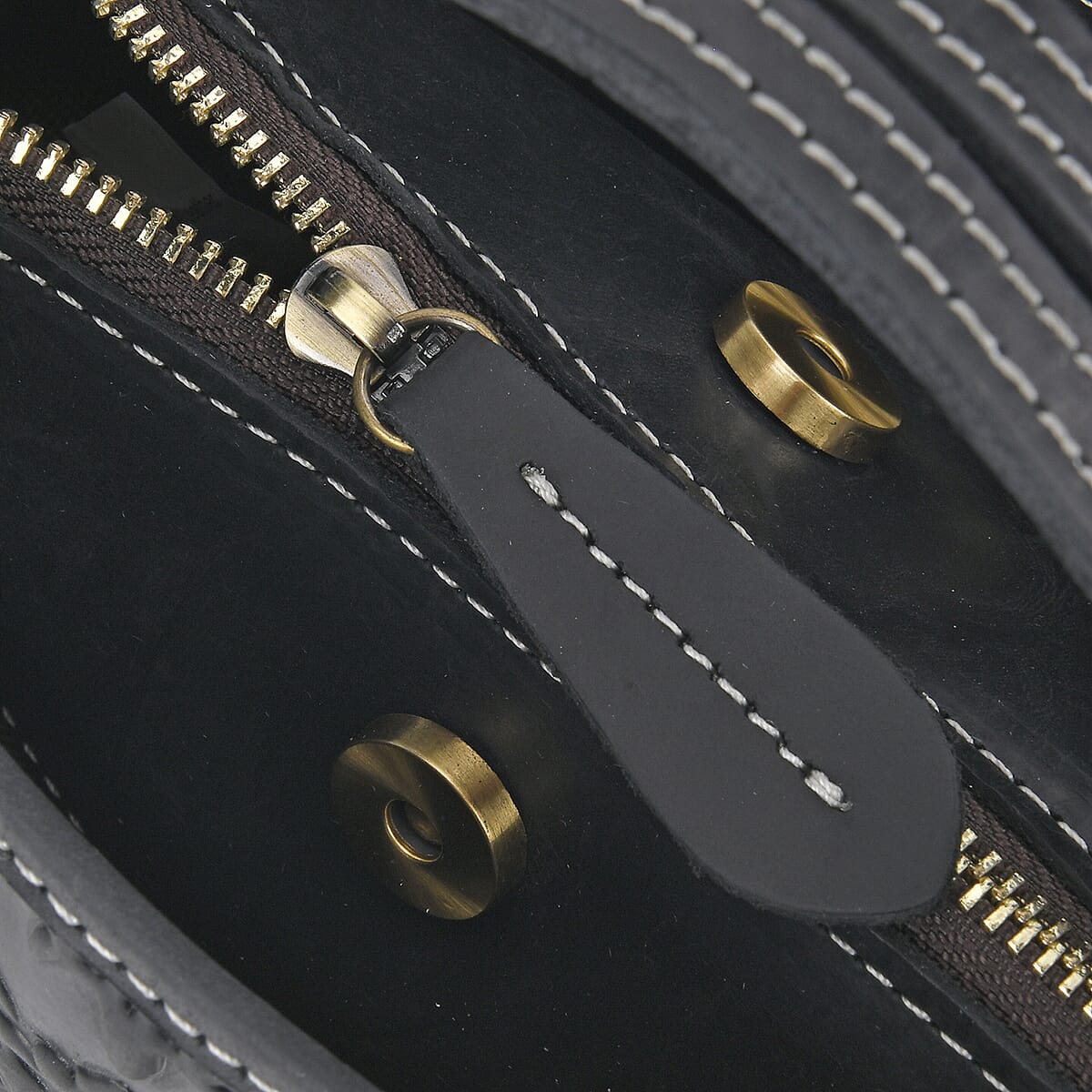 Italy Retro Noble Collection Black Color Genuine Leather Crossbody Bag with Handle Drop and Shoulder Strap image number 5