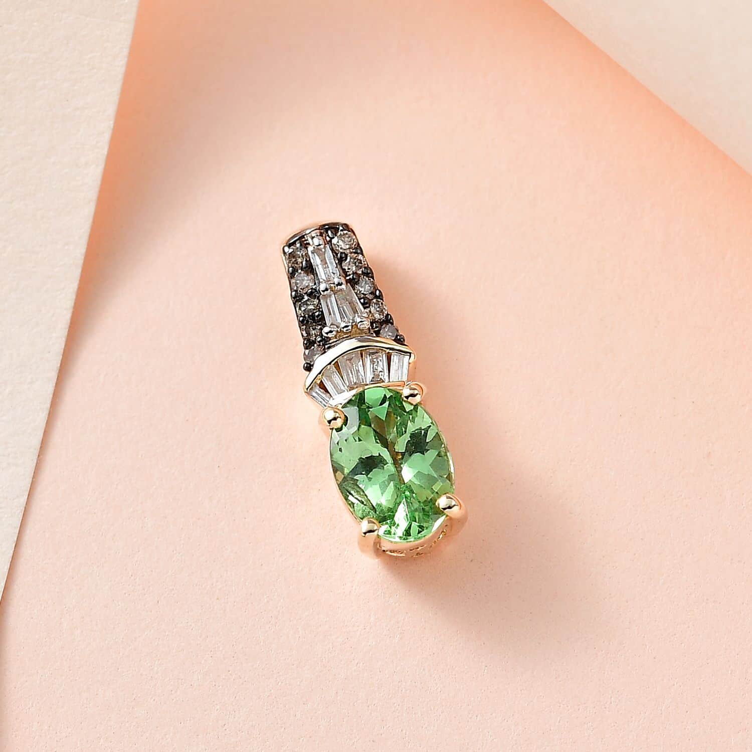 10KT Yellow Gold Pendant with Tsavorite Garnet online