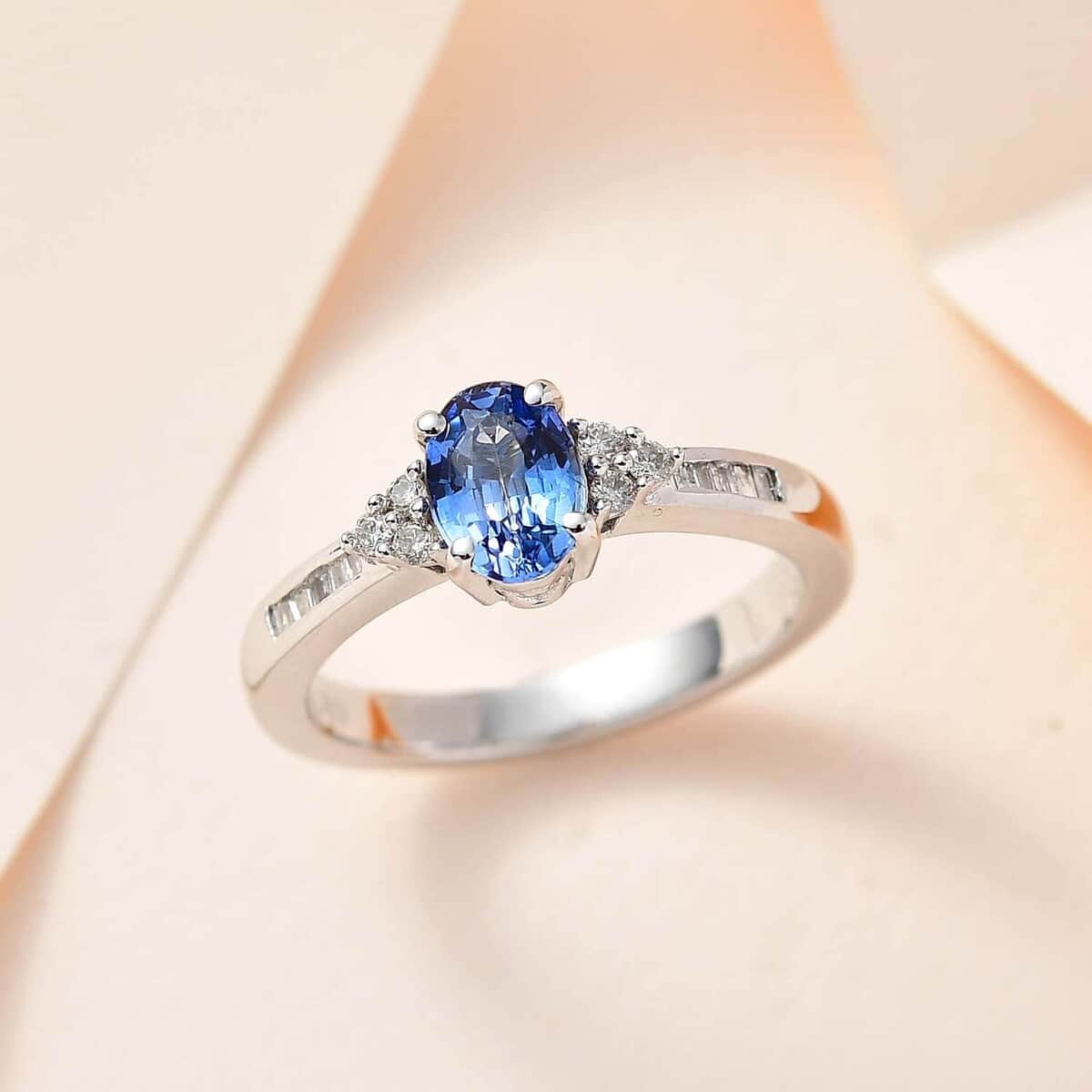 Luxoro 14K White Gold AAA Ceylon Blue Sapphire and G-H I2 Diamond Ring (Size 6.0) 1.10 ctw image number 1