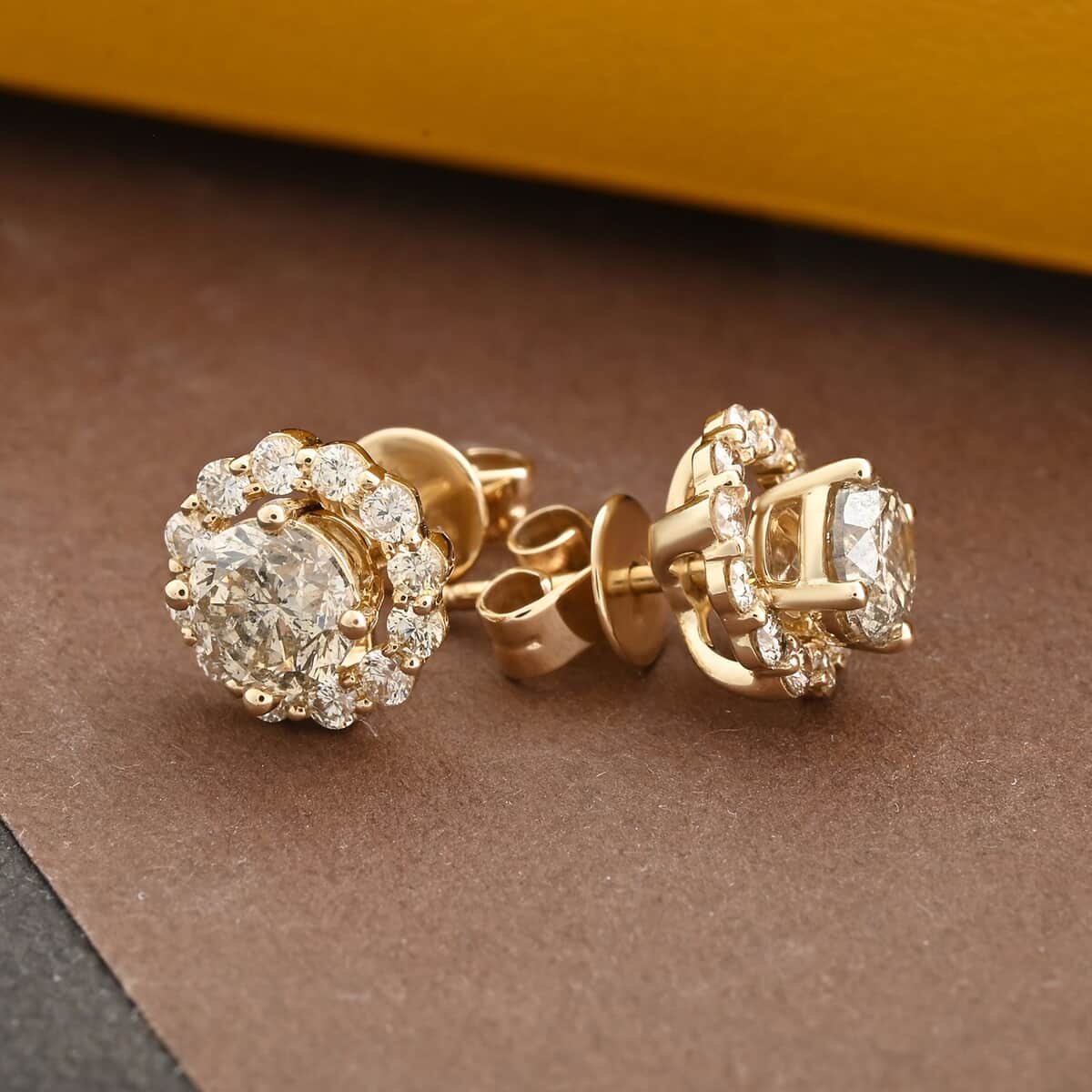 Modani 14K Yellow Gold Diamond Halo Stud Earrings 1.40 ctw image number 1